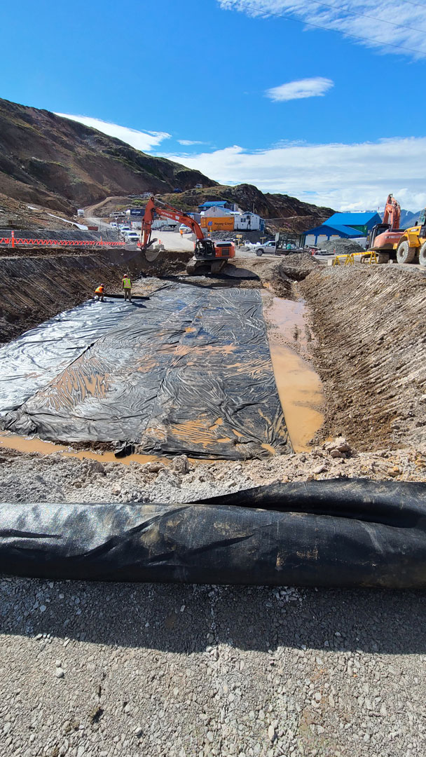 Excavator working on site in Brucejack Lake