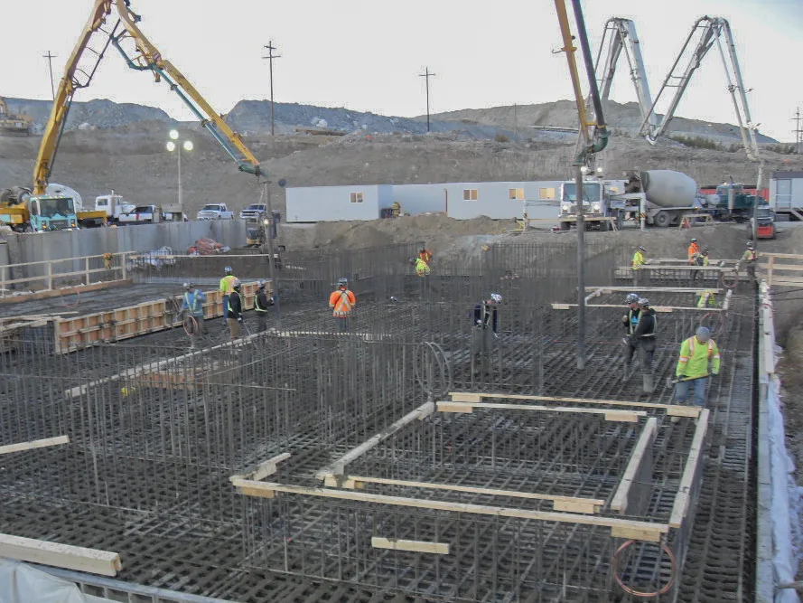 gibraltar-mines-rebar-concrete-pour