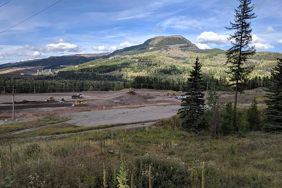 komatsu-sparwood-1b
